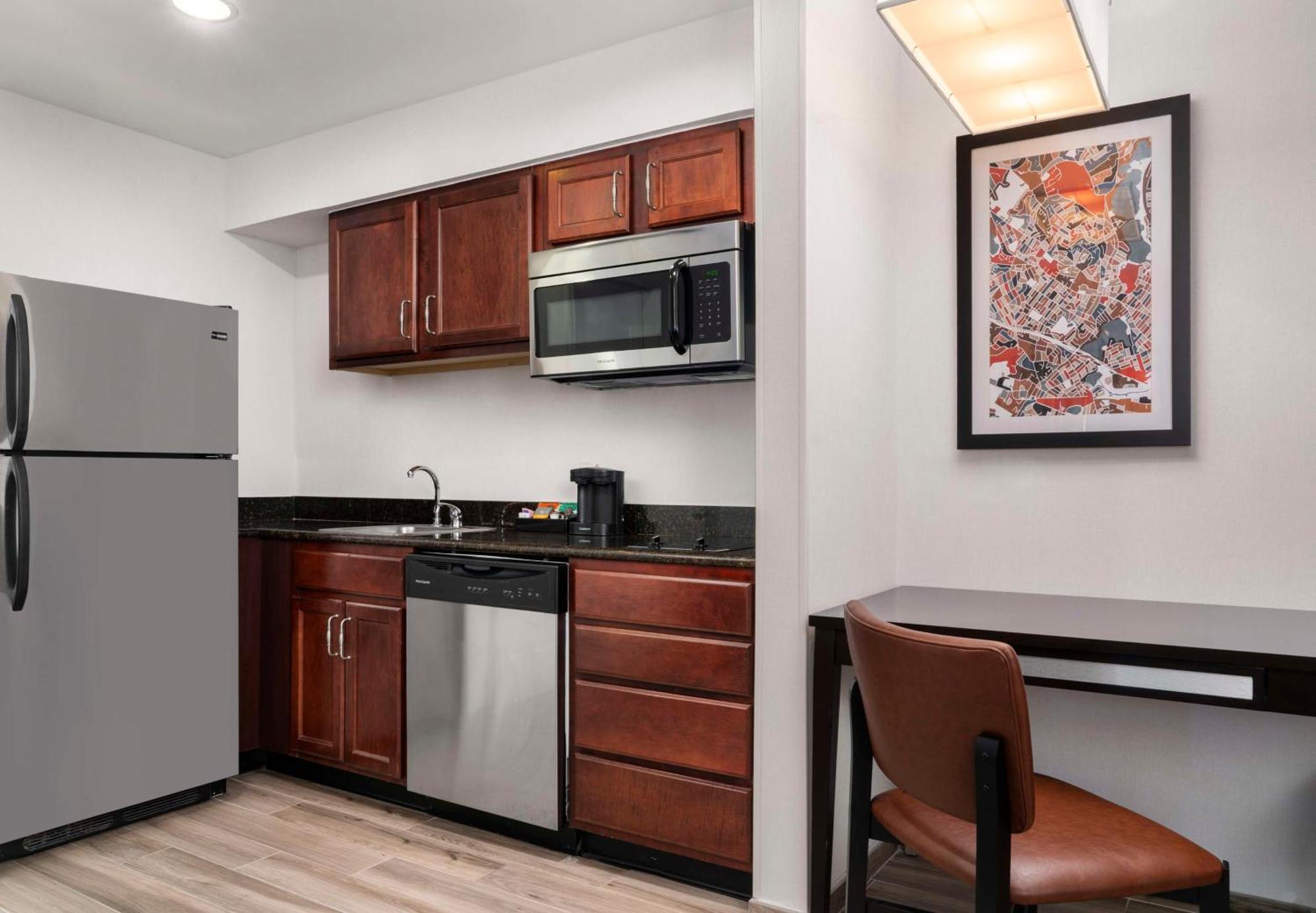 Homewood Suites By Hilton Boston Cambridge-Arlington, Ma Bagian luar foto