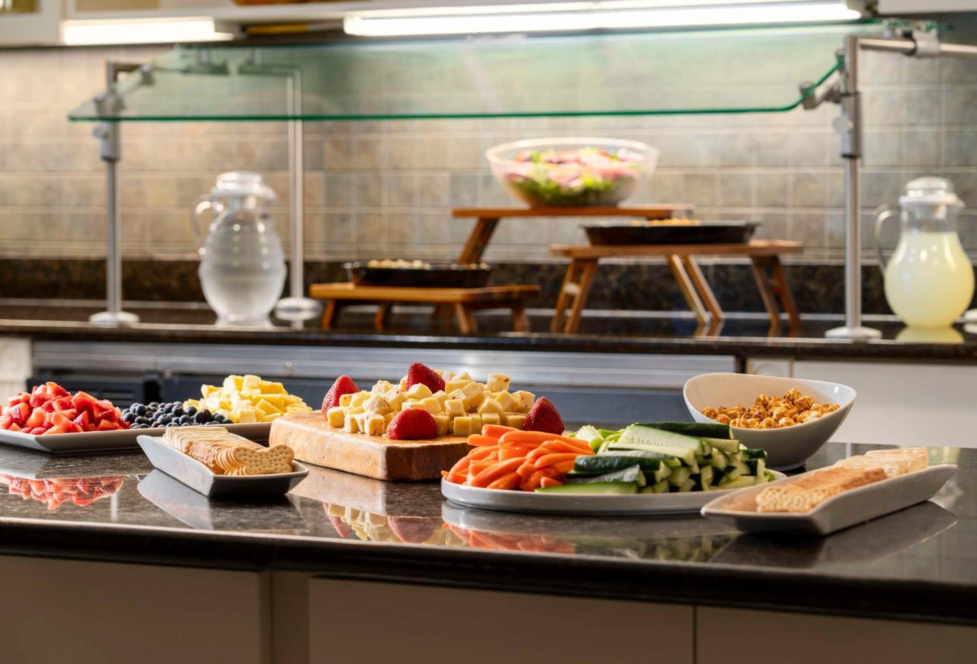 Homewood Suites By Hilton Boston Cambridge-Arlington, Ma Bagian luar foto