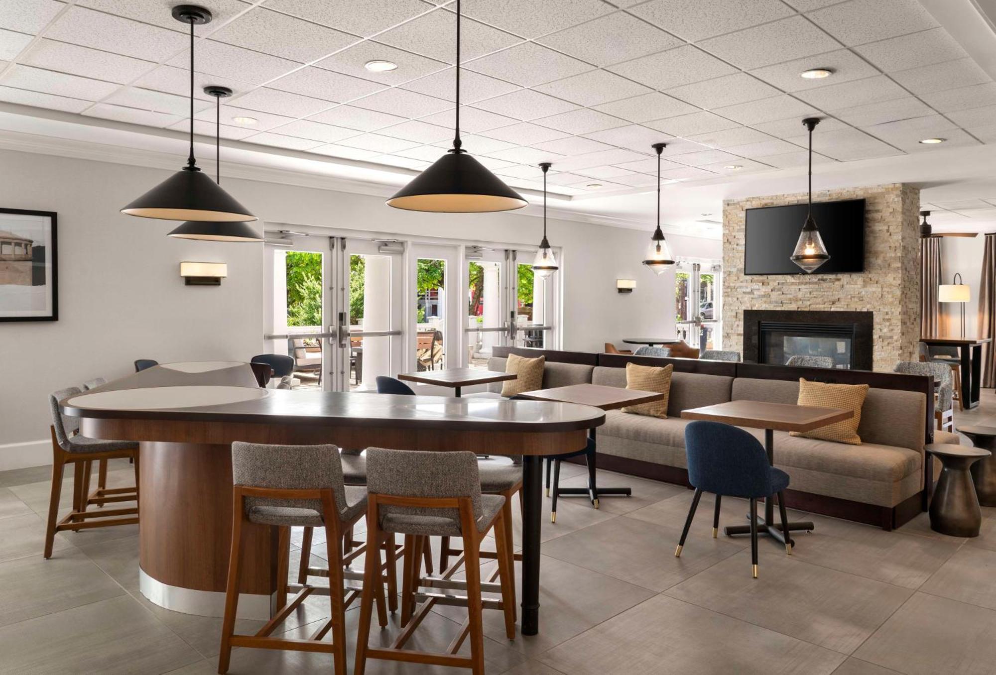 Homewood Suites By Hilton Boston Cambridge-Arlington, Ma Bagian luar foto